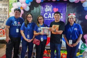 SM Supermalls holds ‘ChriSMiles’