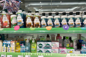 Partner merchants with clean beauty products