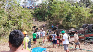 14 dead in Negros Oriental road mishap