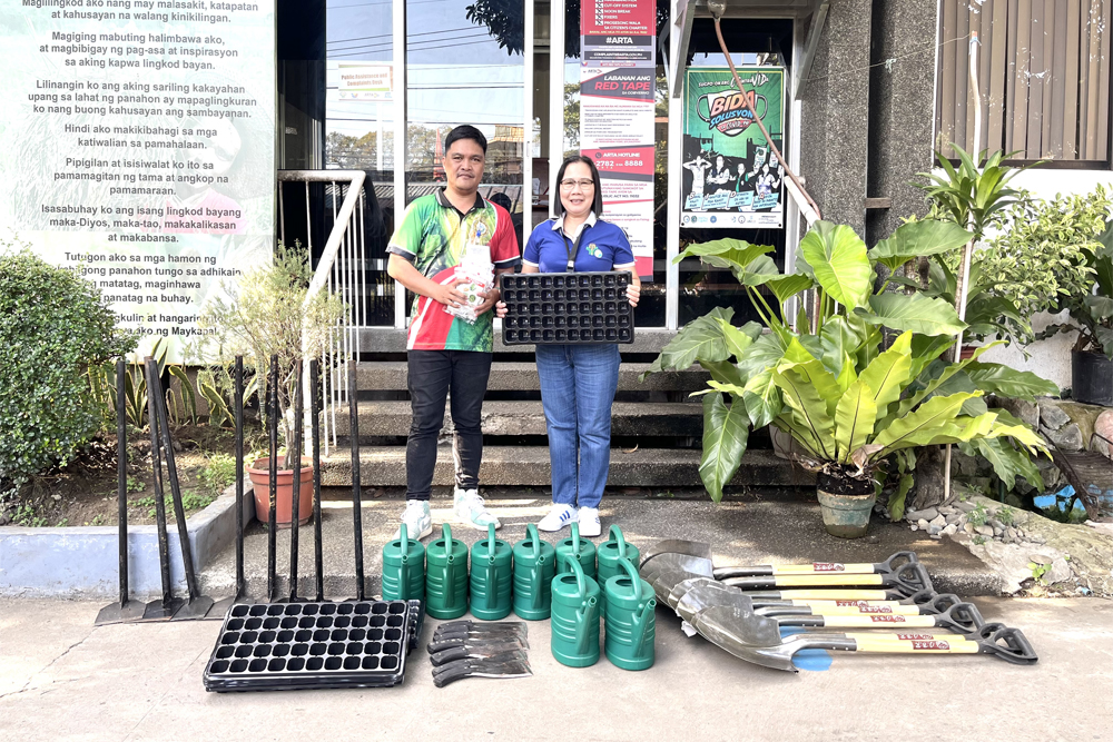 DA-10 continues to dispense agri inputs to Guinsiliban town