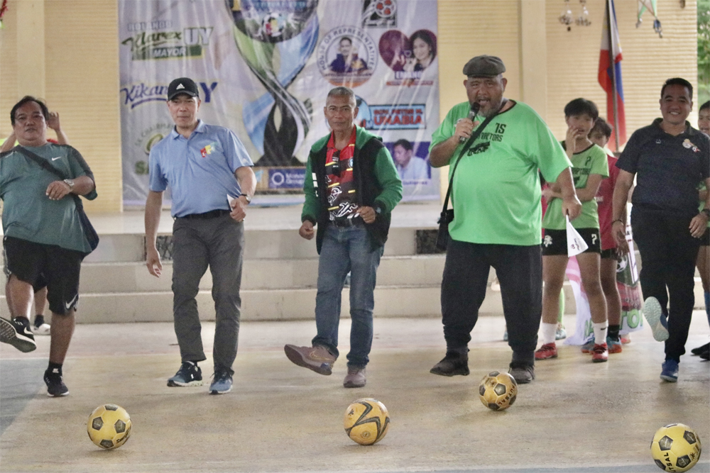 Local lady booters impress FFF Monocle Group exec