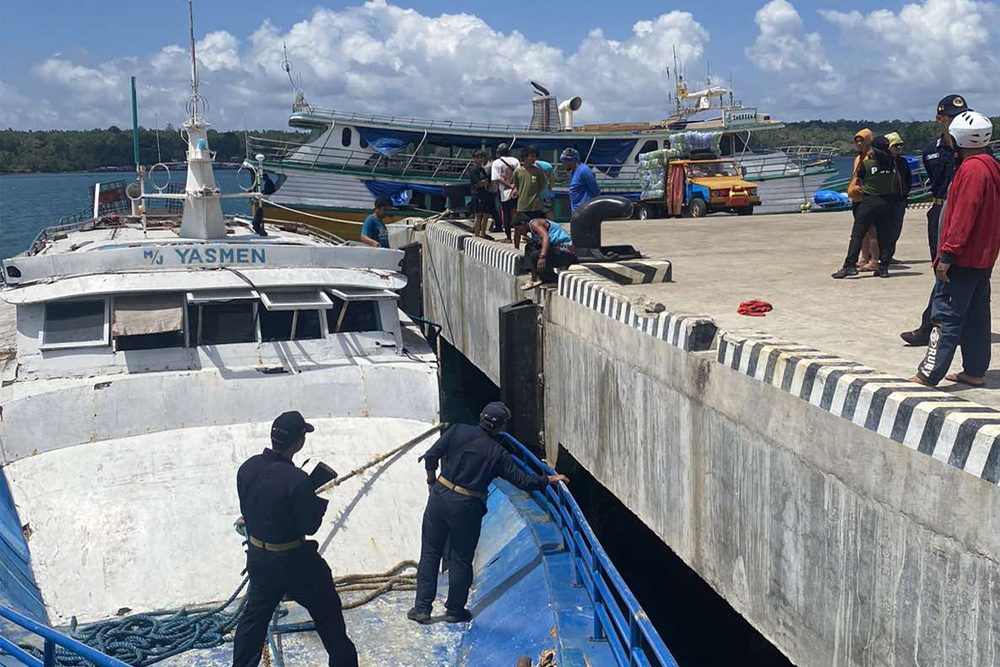PH Navy gunboat intercepts P64-M undocumented tobacco
