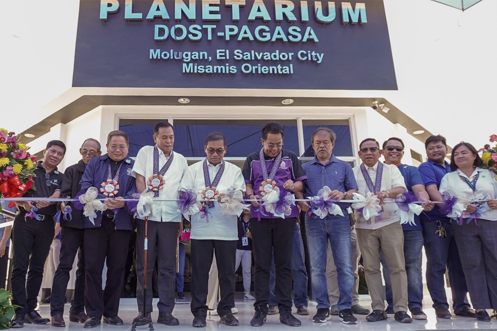 Mindanao's 1st planetarium in El Salvador Misamis Oriental opens to receive visitors who want to experience stunning views of the galaxy and stars, similar to what astronomers observe. (Photo by DCC, PIA Region 10)