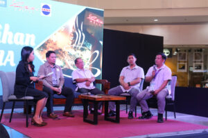 PILLARS OF ROAD SAFETY - Transportation Regulation Officer Alrey Ebajay of the Land Transportation Office-10 explains on April 30, 2024 the five pillars of road safety in a Kapihan sa PIA forum at Limketkai Center, Cagayan de Oro with forum host Irene Dayo of the Philippine Information Agency-10. With them are Law Enforcement Section Chief Santino Aguilar, LTO Cagayan de Oro District Office Head Ferdinand Flores, and Transportation Inspection Chief Mohammad Sarif of the Land Transportation, Franchising and Regulatory Board (LTFRB) 10. Photo by Jan Albert Araña of PIA-10