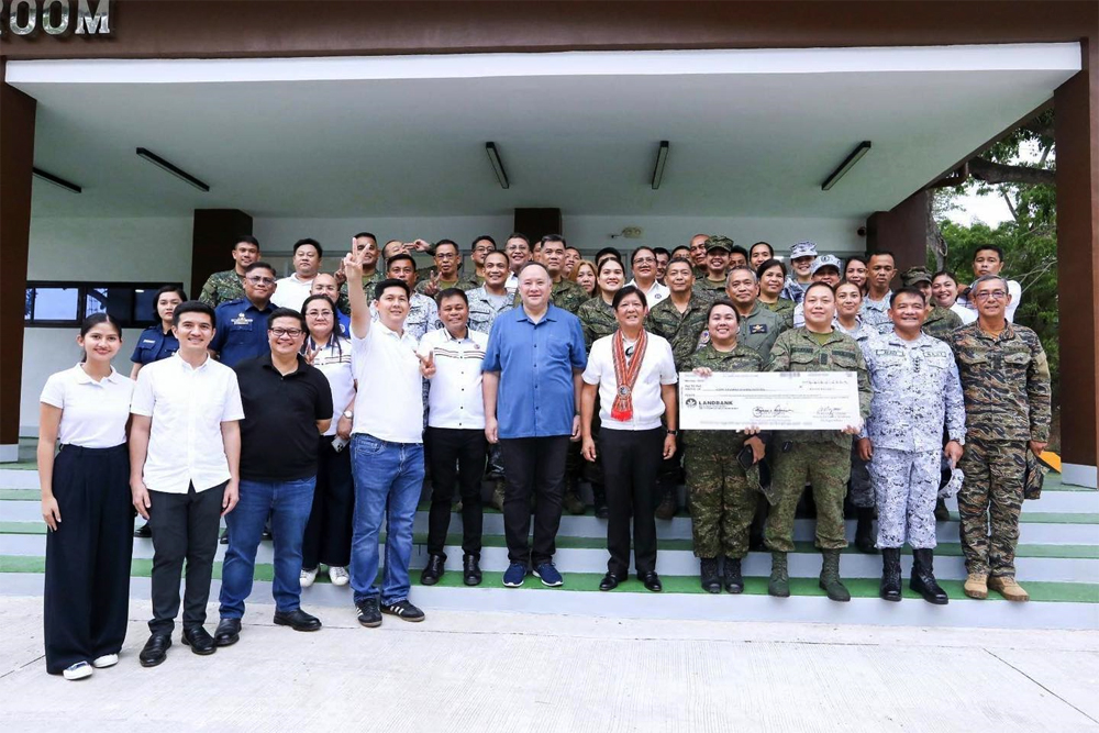PRESIDENTIAL VISIT. President Ferdinand R. Marcos Jr. and Defense Secretary Gilberto Teodoro Jr. visit the Camp Navarro General Hospital (CNGH) in Zamboanga City on Thursday (May 9, 2024). The President turned over nearly a PHP81-million donation from the Office of the President to help improve the military hospital’s services. (Presidential Communications Office Phot