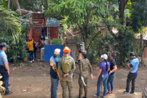 CAGAYAN DE ORO CITY – The Philippine Army's 4th Infantry Division (4ID) will continue to assist in relocating 425 families inside its headquarters here who will be affected by a series of demolitions. In a radio interview on Monday, Lt. Col. Francisco Garello, chief of the 4ID public affairs office, said that even before the scheduled demolition dates, the would-be affected families had been informed of the relocation plans since last year with the help of the city government and national agencies.