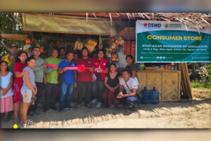 MICRO-ENTREPRENEURS. The Bitan-agan Makugihon Sustainable Livelihood Program Association in Barangay Bitan-agan, Butuan City, receives a PHP300,000 capital from the Department of Social Welfare and Development on Thursday (May 30, 2024). The group, composed of 30 former members of the underground mass organization of the New People's Army, surrendered to the Army's 23rd Infantry Battalion in 2023. (Photo courtesy of 23IB)